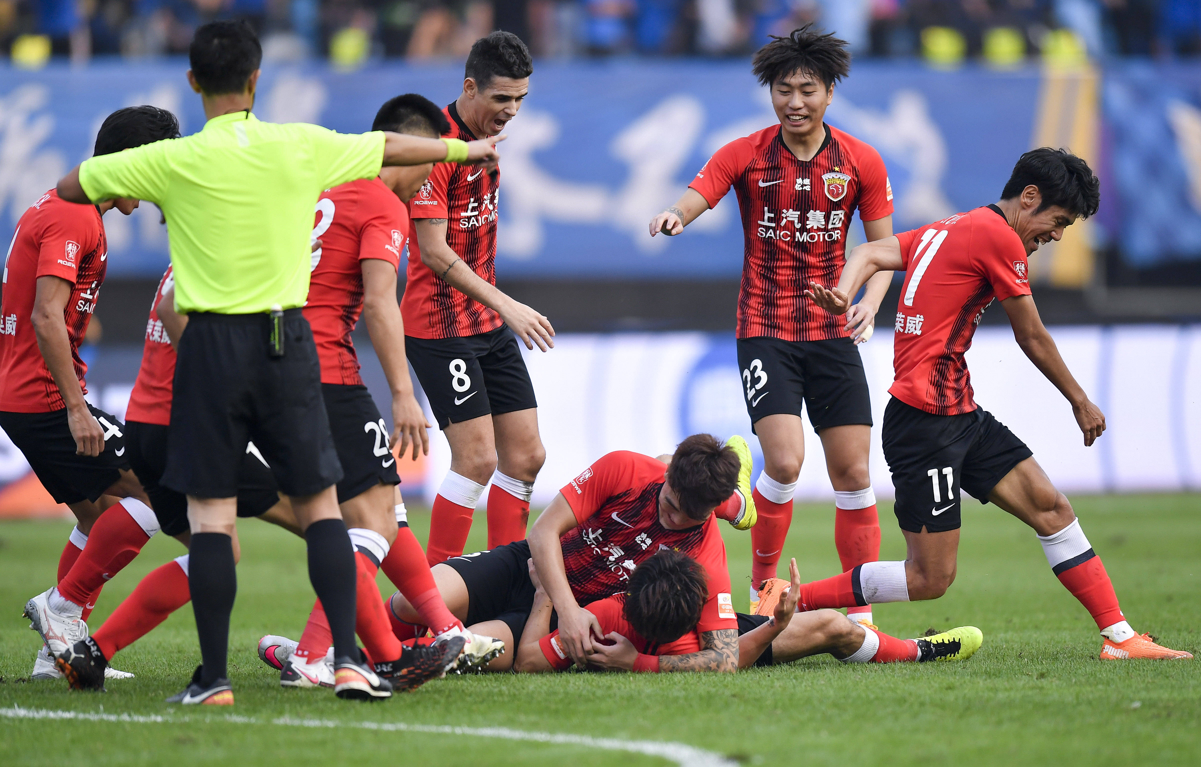 界诱惑和商 界诱惑和商