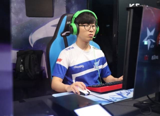 情怀溢价 情怀溢价