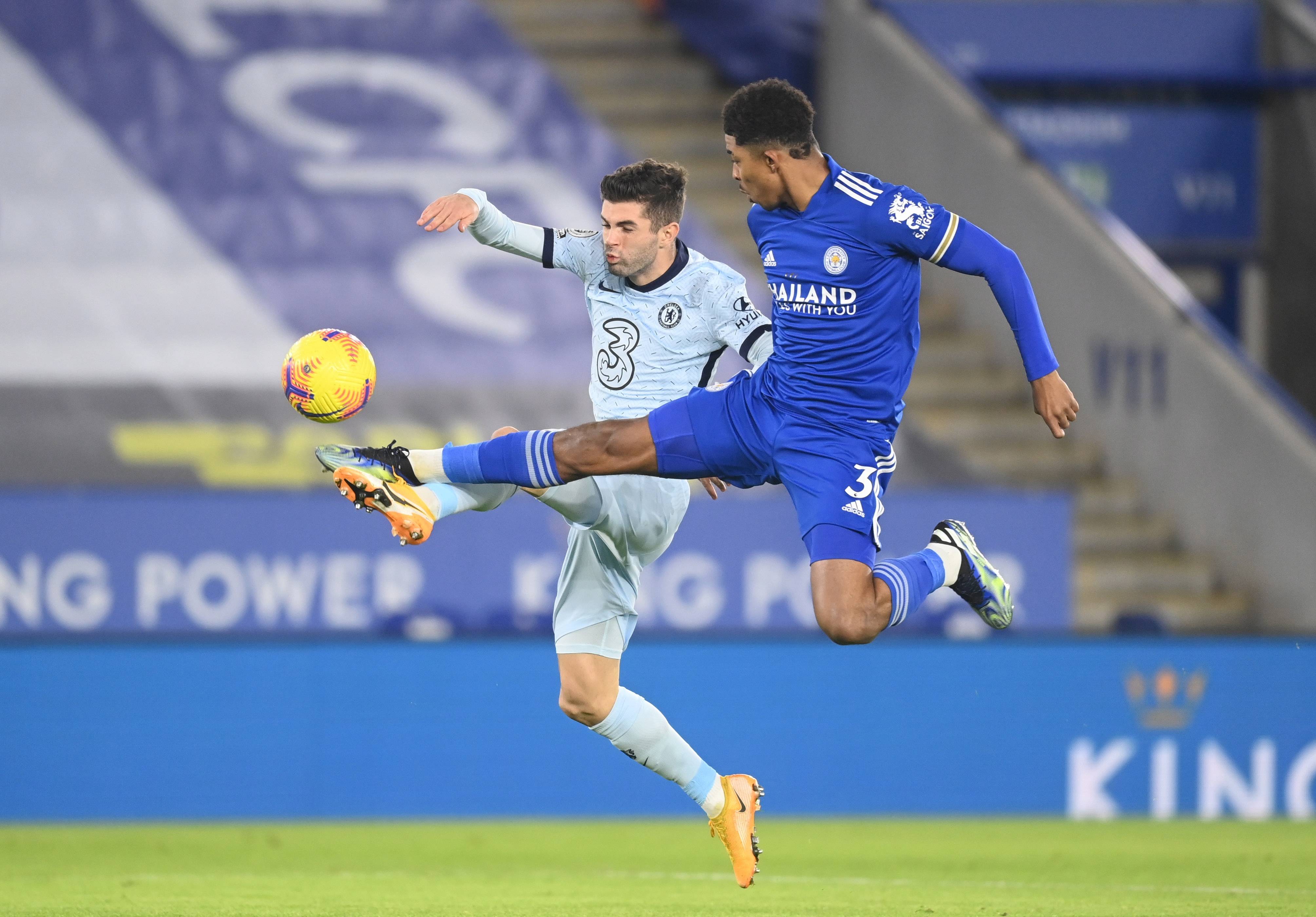 完成摆腿空 完成摆腿空